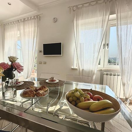 Terrazza Sul Parco Apartment Рим Екстериор снимка